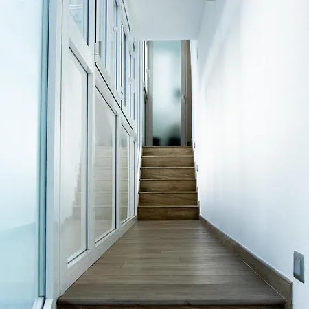 Lägenhet Special House